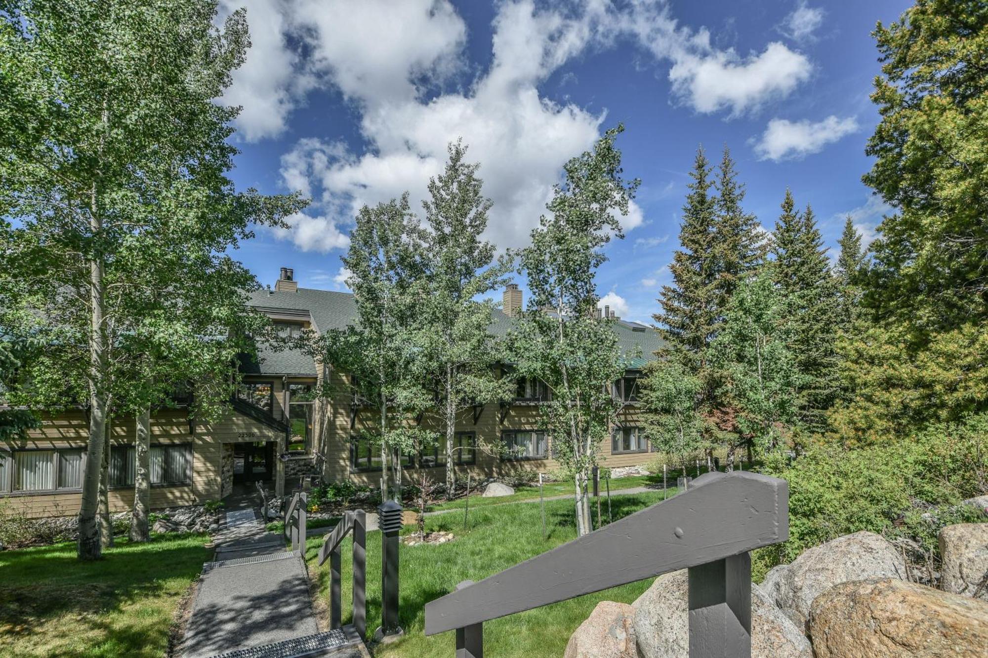 Lenawee 1728 By Summitcove Lodging Keystone Exterior photo